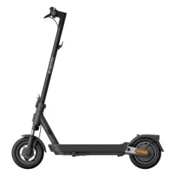 سكوتر 5 برو الكهربائي من شاومي _ أسود